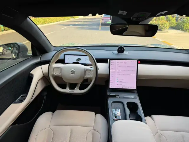 Nio ET5 Touring — Фото автомобиля 9