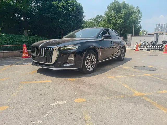 Hongqi H5 — Фото автомобиля 2