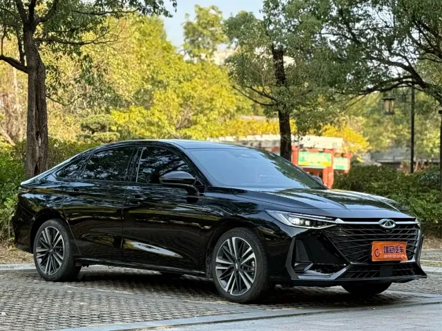 Chery Arrizo 8 — Фото автомобиля 3
