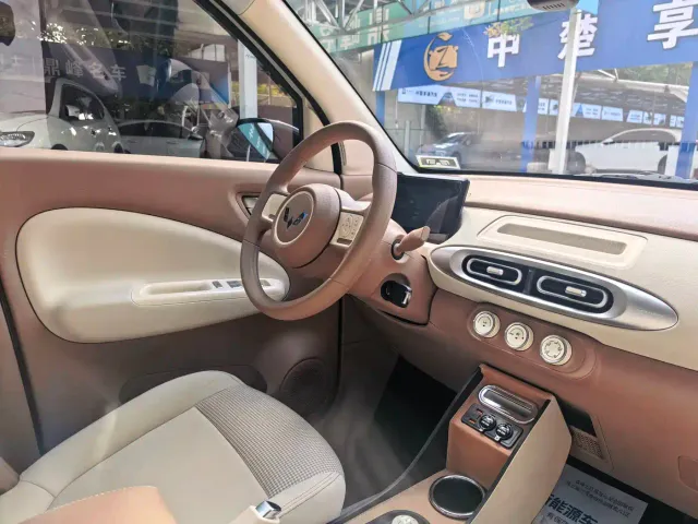 Wuling Hongguang Mini EV — Фото автомобиля 13