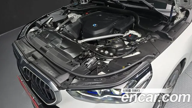 BMW 5-Series — Фото автомобиля 5