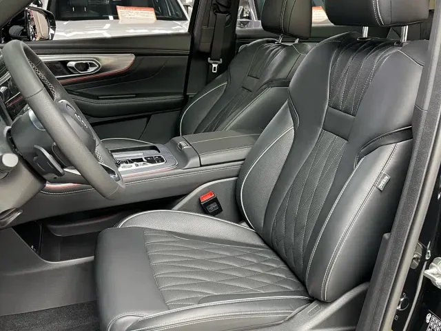 GAC Trumpchi GS8 — Фото автомобиля 22