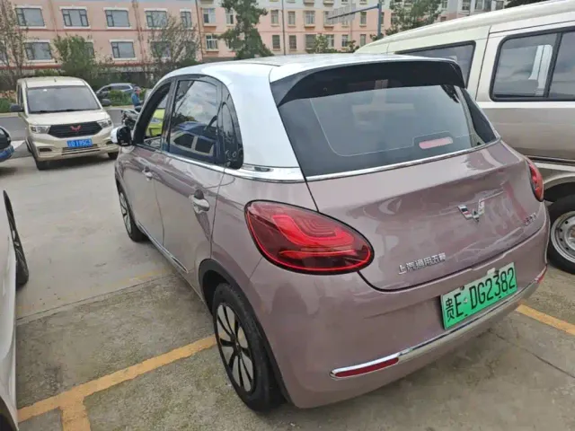 Wuling Bingo — Фото автомобиля 4