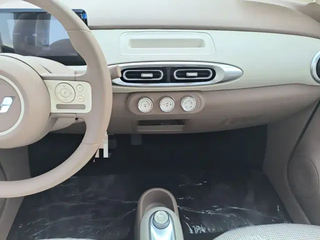 Wuling Hongguang Mini EV — Фото автомобиля 12