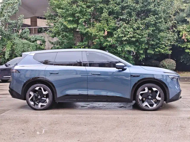 Nissan NX8 — Фото автомобиля 4