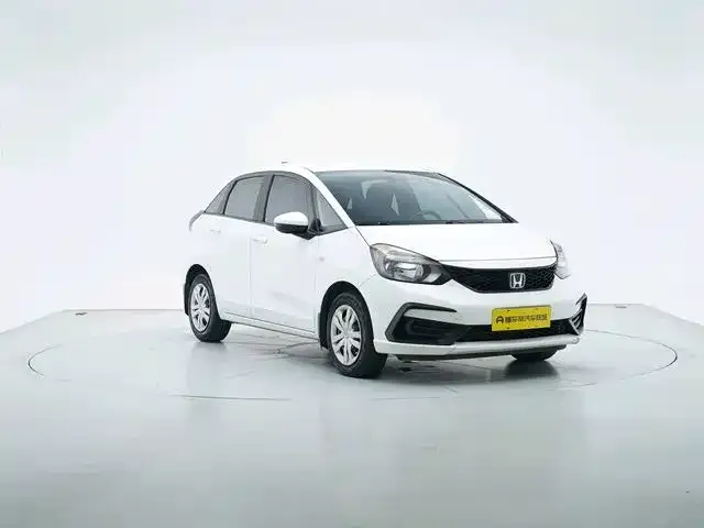 Honda Fit — Фото автомобиля 8