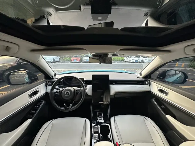 Honda e:NS1 — Фото автомобиля 8