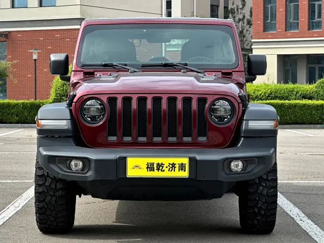 Jeep Wrangler — Фото автомобиля 2