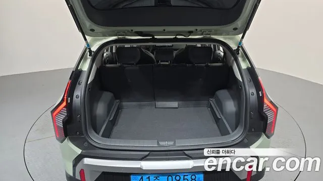 Kia EV3 — Фото автомобиля 22