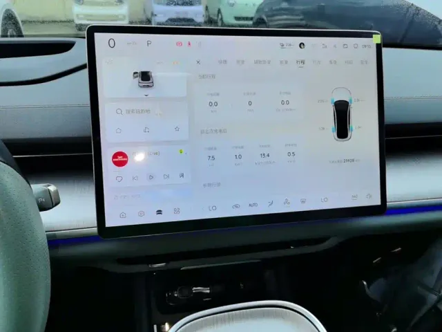 Changan Qiyuan A07 — Фото автомобиля 12