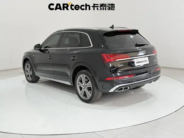 Audi Audi Q5L 2022 45T Luxury Dynamic — Фото автомобиля 7