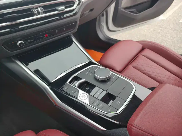 BMW 3 Series — Фото автомобиля 14