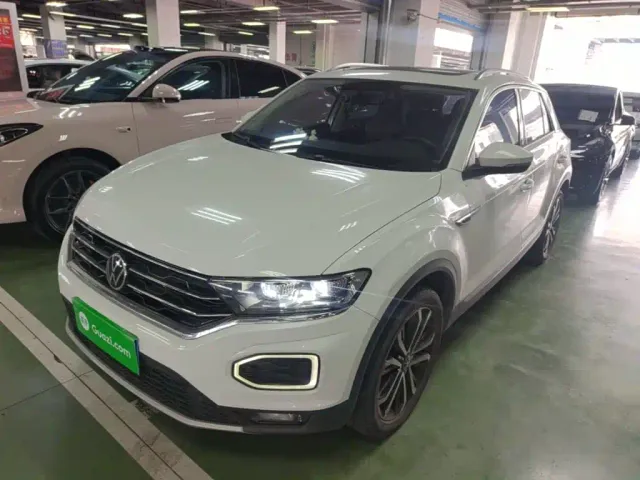 Фотография автомобиля — Volkswagen T-Roc