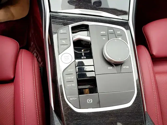 BMW 3 Series — Фото автомобиля 13