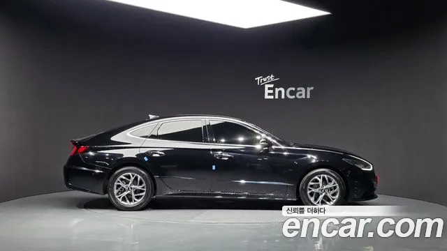 Hyundai Sonata — Фото автомобиля 4