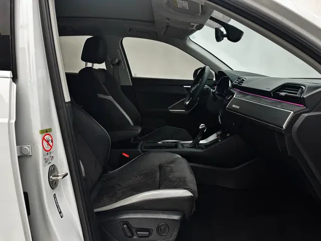 Audi Q3 — Фото автомобиля 23