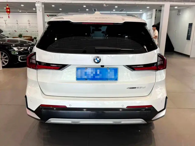 BMW X1 — Фото автомобиля 5