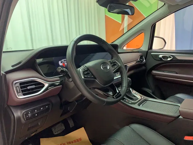 GAC Trumpchi M6 — Фото автомобиля 8