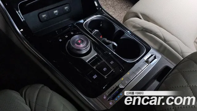 Kia Carnival 4th Gen — Фото автомобиля 12
