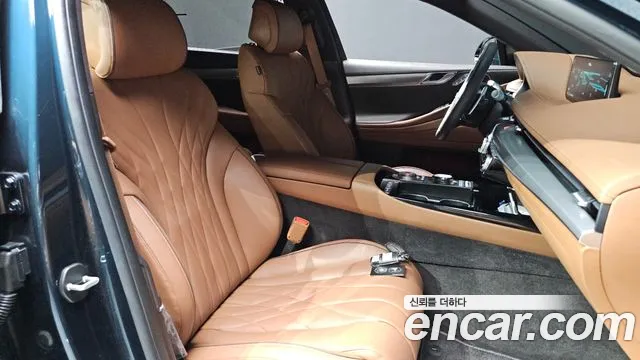 Genesis G80 Бензин 2.5 турбо AWD — Фото автомобиля 25