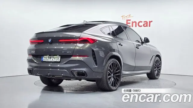 BMW X6 — Фото автомобиля 2