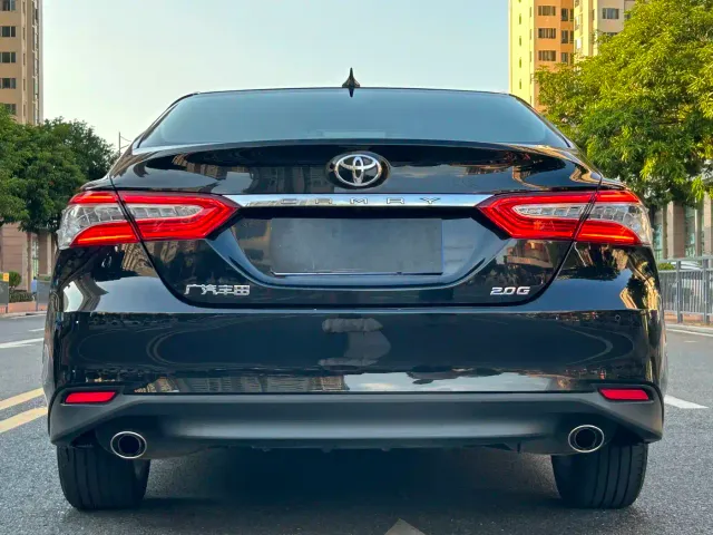 Toyota Camry — Фото автомобиля 5