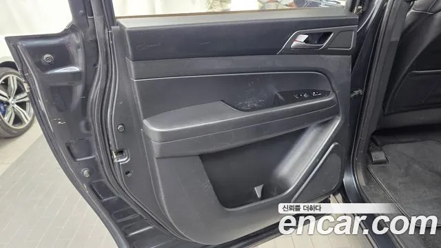 KGM Rexton — Фото автомобиля 14