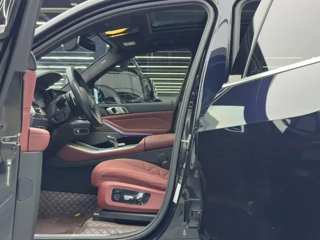 BMW X5 — Фото автомобиля 8