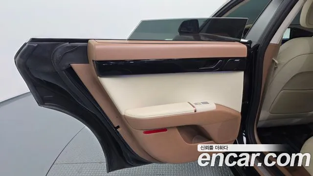 Hyundai Grandeur GN7 — Фото автомобиля 14