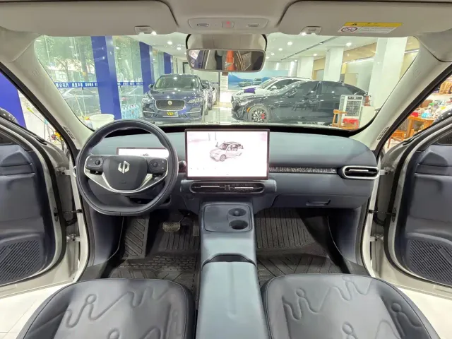 Leapmotor A10 — Фото автомобиля 5