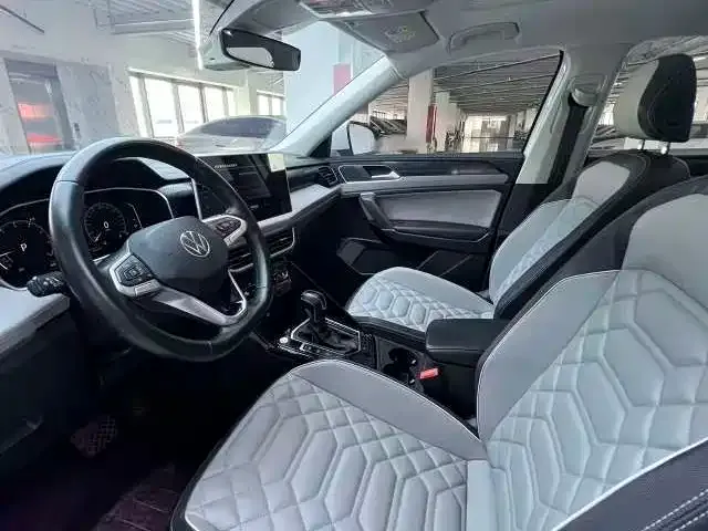 Volkswagen Tayron — Фото автомобиля 8