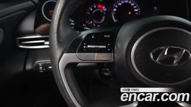 Hyundai Avante CN7 — Фото автомобиля 17