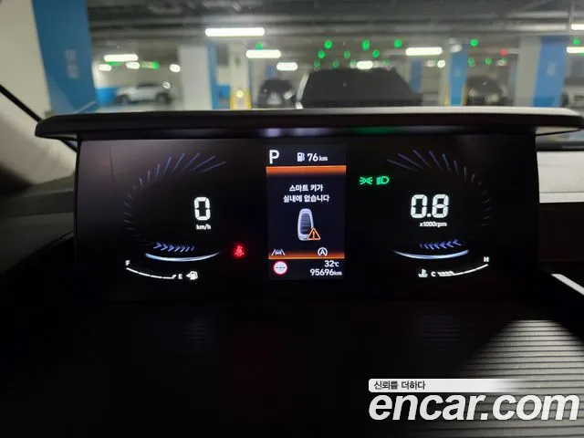 Hyundai Staria — Фото автомобиля 5