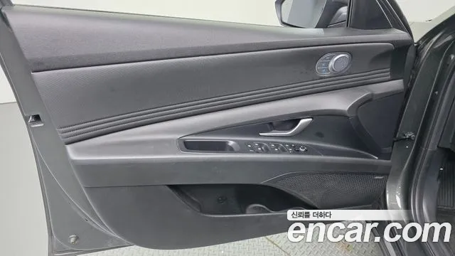 Hyundai AVANTE Avante (CN7) — Фото автомобиля 24