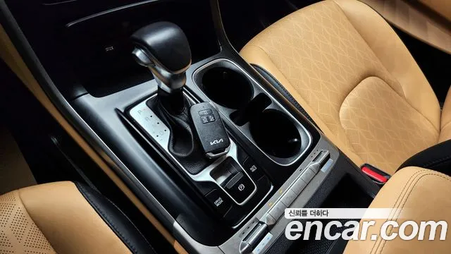Kia Canival Carnival 4 поколение 9 мест Prestige — Фото автомобиля 9