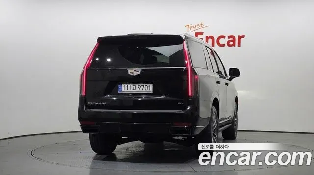 Cadillac Escalade Escalade 5 поколение — Фото автомобиля 4