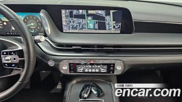 Genesis G90 Бензин 3.5 турбо AWD — Фото автомобиля 13