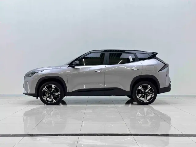 Geely Boyue — Фото автомобиля 6