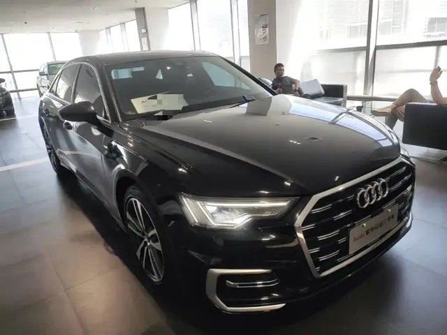 Audi A6L — Фото автомобиля 6