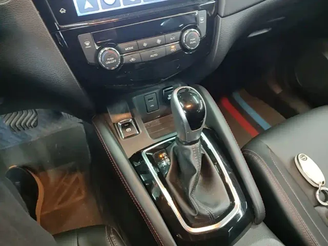 Nissan Qashqai — Фото автомобиля 13