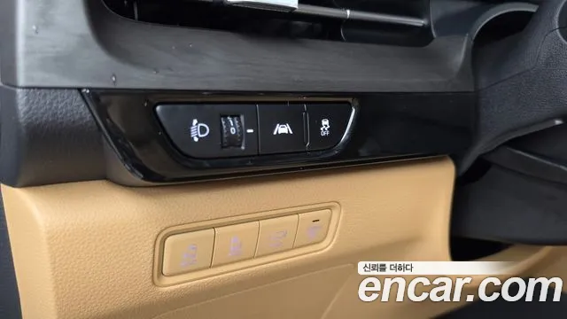 Kia Canival Carnival 4 поколение Бензин 9 мест Signature — Фото автомобиля 27