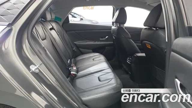 Hyundai Avante CN7 — Фото автомобиля 17