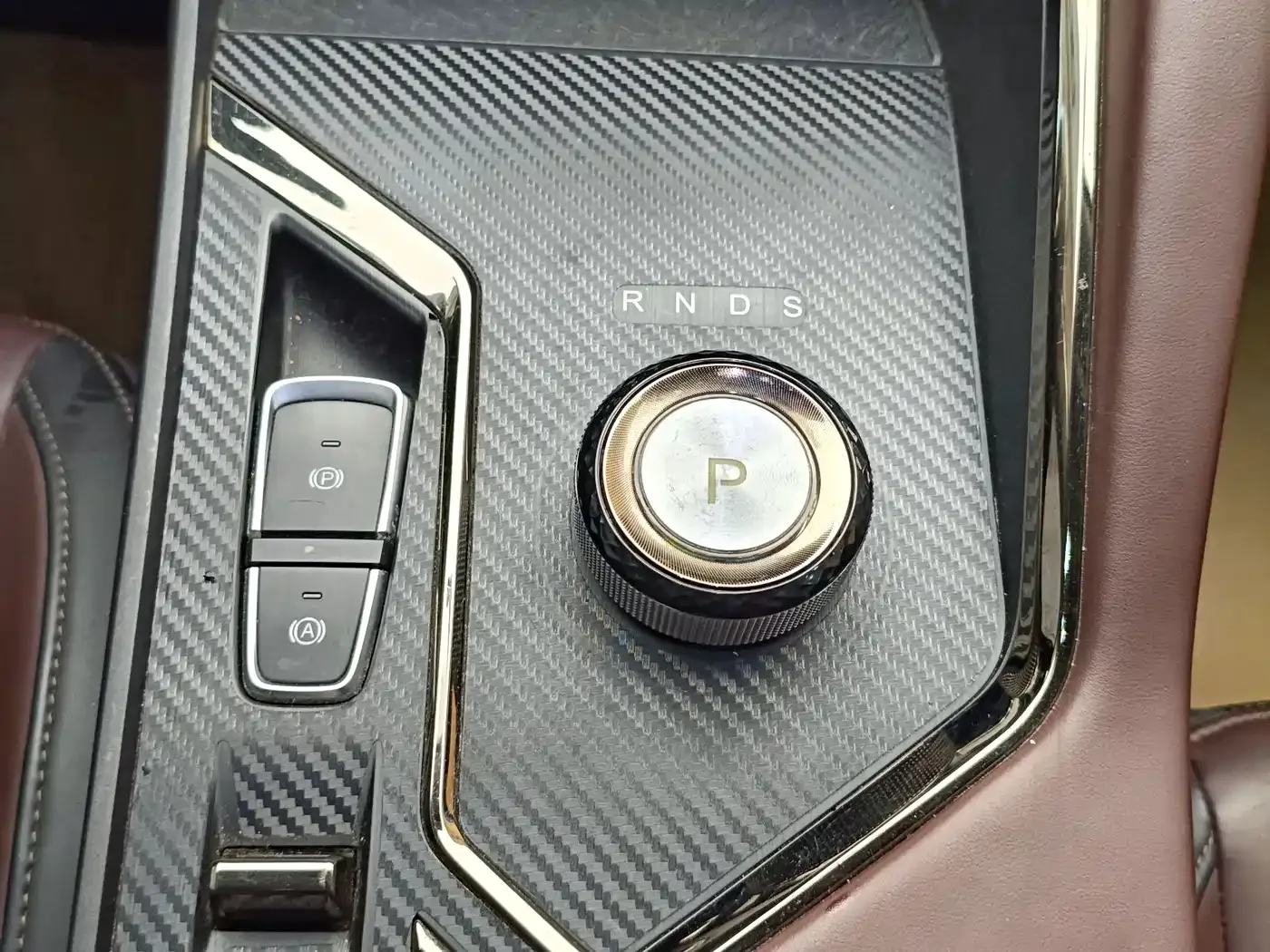Sehol Sehol X8 PLUS 2023 1.5TGDI DCT Smart Enjoyment Edition (7-seater) — Фото автомобиля 17
