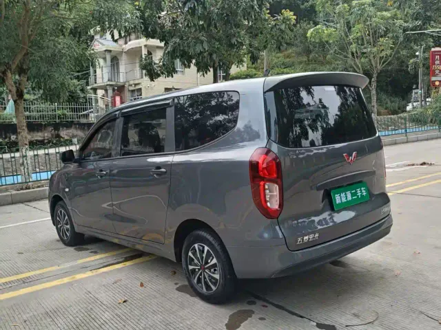 Wuling Hongguang — Фото автомобиля 8