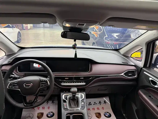 GAC Trumpchi M6 — Фото автомобиля 5