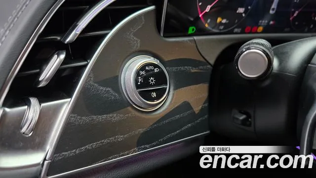 Mercedes-Benz E-Class W214 — Фото автомобиля 24