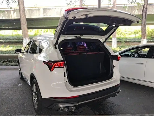 Jetour X70 Plus — Фото автомобиля 18
