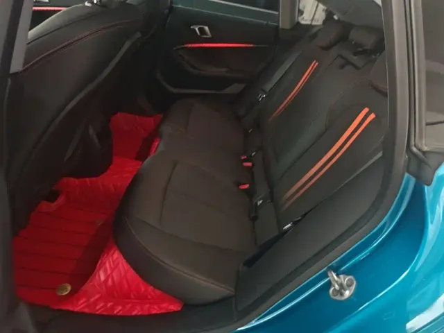 BMW 2 Series — Фото автомобиля 16