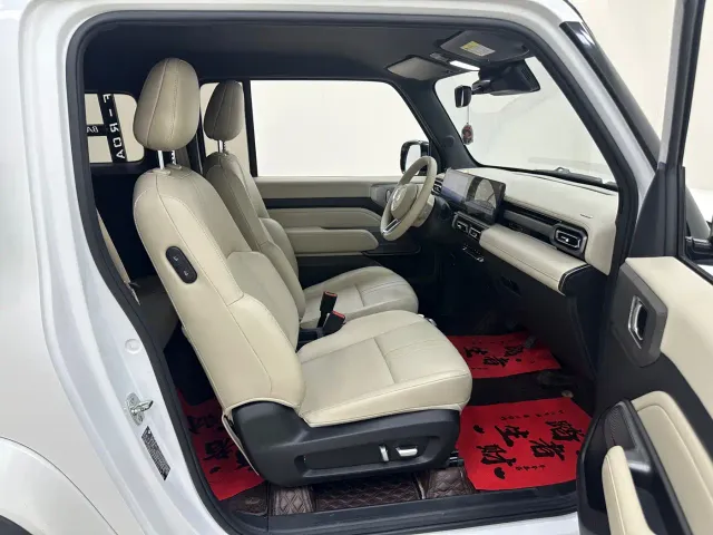 Baojun Yep — Фото автомобиля 24