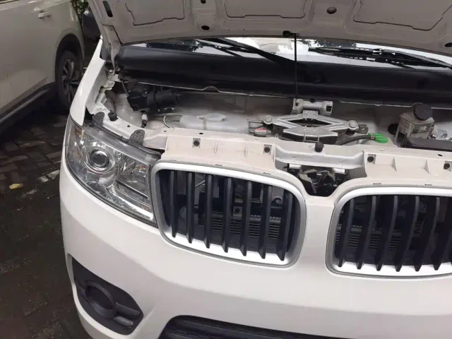Jinbei New Hiace X30L — Фото автомобиля 20